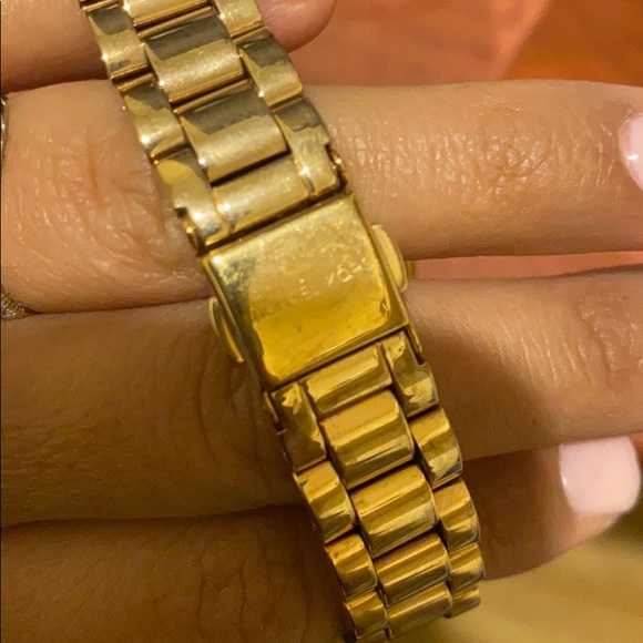 Michael Kors watch - Picture 2 of 4